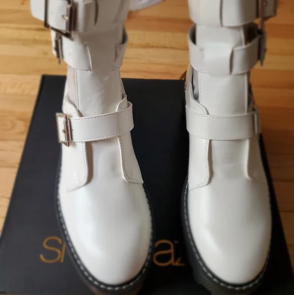 Shoe dazzle size 8 booties in white - Picture 8 of 12